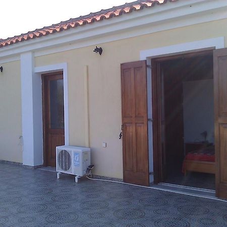 Lela Kaptani Eftalou Olive Grove Mithimna Bagian luar foto