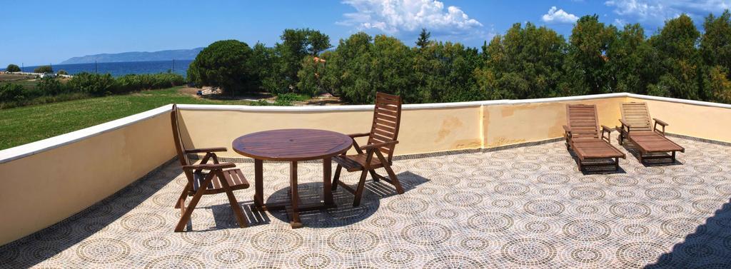 Lela Kaptani Eftalou Olive Grove Mithimna Bagian luar foto